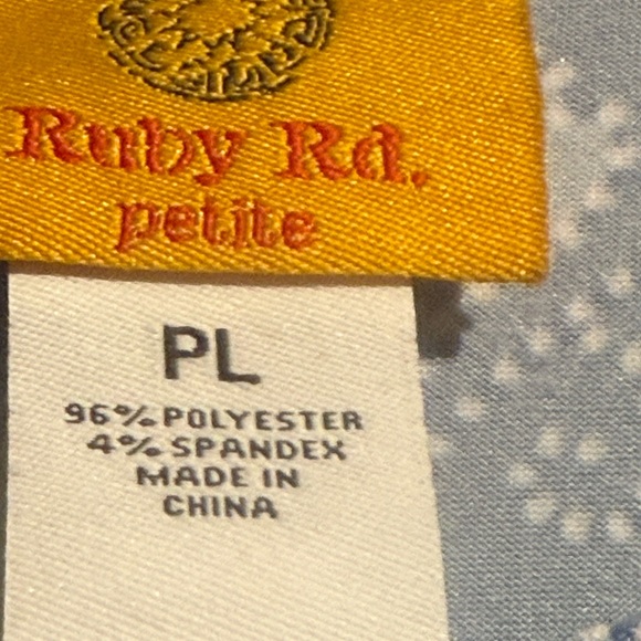 Ruby Rd. Blue and Green Patterned Top - Picture 9 of 9